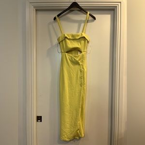 NWT. Yellow cut-out dress. Hello Molly. Size S/US 4